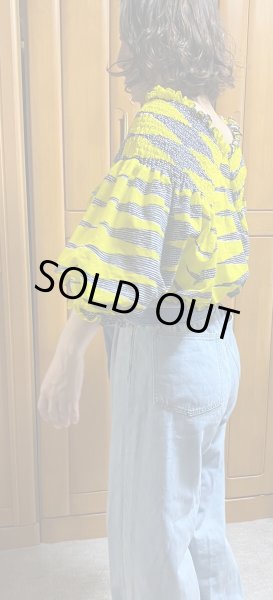 画像11: 即納★送料無料★Vシャーリング2wayトップス（５分パフスリーブ） (11)