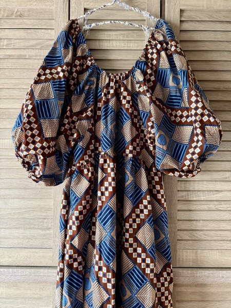 画像11: 【追加しました】即納☆送料無料☆ボリュームスリーブデザインドレス／ディテールギャザーネック (11)