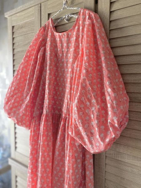 画像8: 【追加しました】即納☆送料無料☆［キ＋リ∞kinari］ボリュームスリーブデザインドレス／ハンドブロックプリント (8)